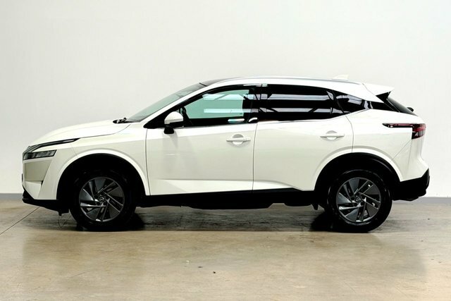 Nissan Qashqai 1.3 Dig-t Mhev Acenta Premium Suv Hybri EX72KHW Grey #4