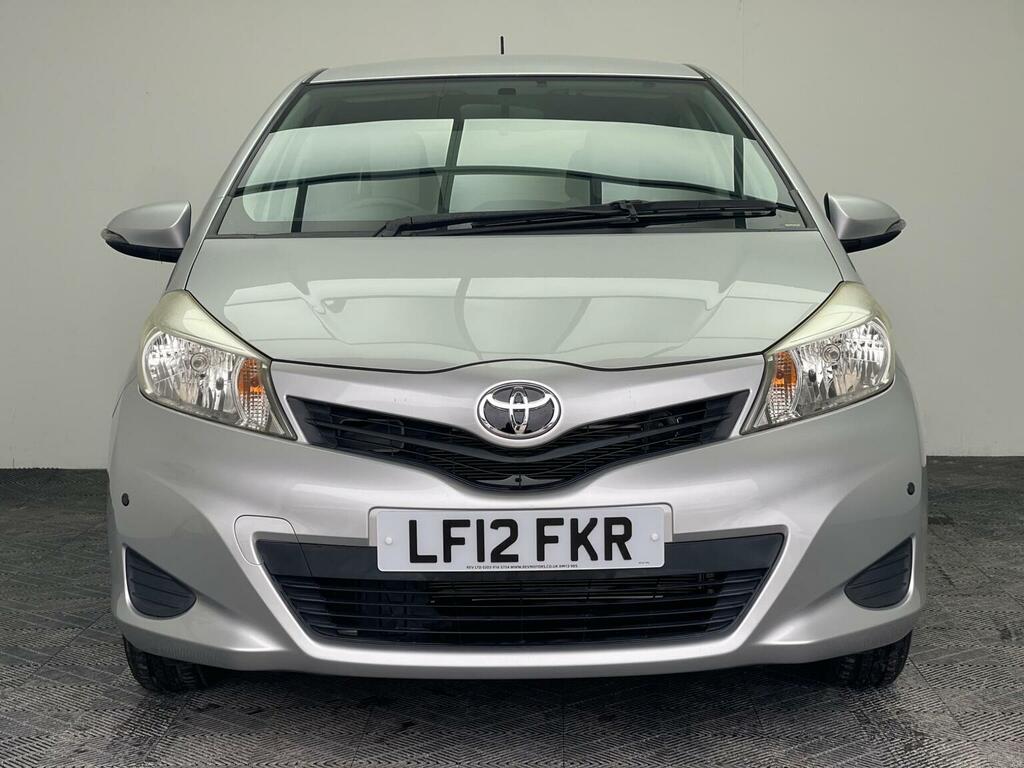 Toyota Yaris 1.33 Dual Vvt-i Tr Multidrive S Euro 5 20121 Silver #2