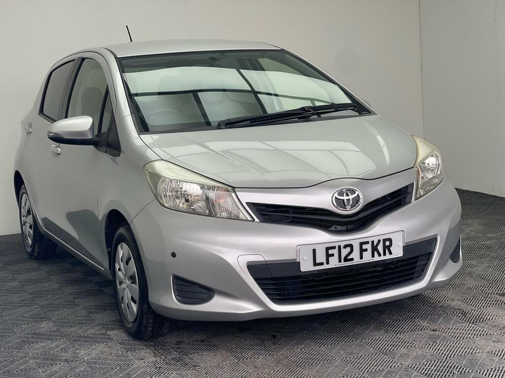 Toyota Yaris 1.33 Dual Vvt-i Tr Multidrive S Euro 5 20121 Silver
