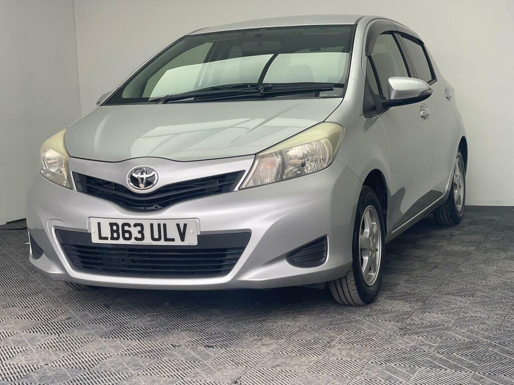 Toyota Yaris 1.33 Dual Vvt-i Tr Multidrive S Euro 5 20136 LB63ULV Silver #3