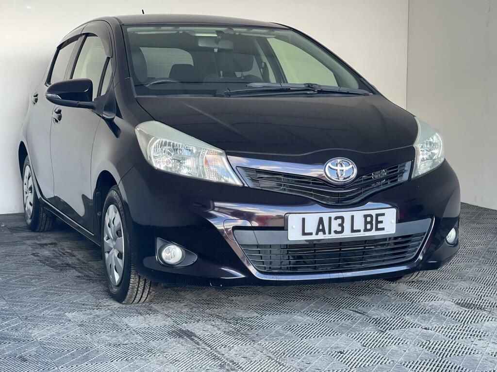 Toyota Yaris 1.33 Dual Vvt-i Tr Multidrive S Euro 5 20131 Purple