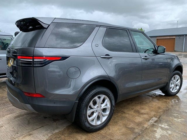 Land Rover Discovery 3 .0 Sd V6 Se SY19SBV Grey #6