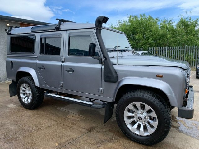 Land Rover Defender 110 2.2 Tdci Station Wagon Grey #4