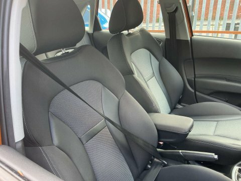 Audi A1 1.4 A1 Sportback KF14BVV Orange #2