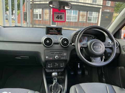 Audi A1 1.4 A1 Sportback KF14BVV Orange #4