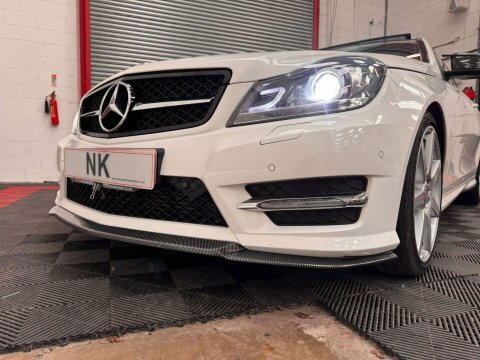Mercedes-Benz C Class 2.1 C220 Amg NU14UUX White #2