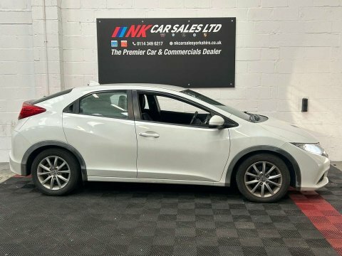 Honda Civic 2.2 Civic I-dtec White #4