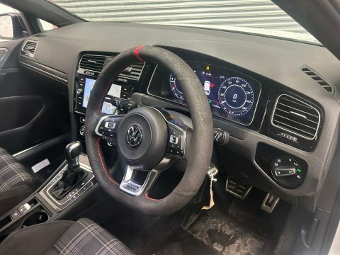 Volkswagen Golf 2.0 Golf Gtd PN67RVO White #6