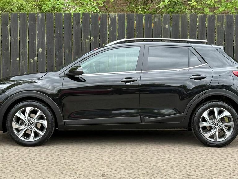 Kia Stonic 1.0T Gdi 98 Gt-line SL75ZVR Black #5