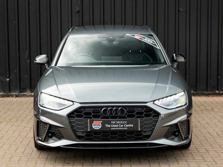 Audi A4 35 Tfsi Black Edition S Tronic HD22FFY Grey #4