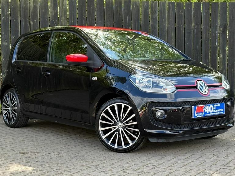 Volkswagen Up 1.0 Groove Up DF64LZD Black #2