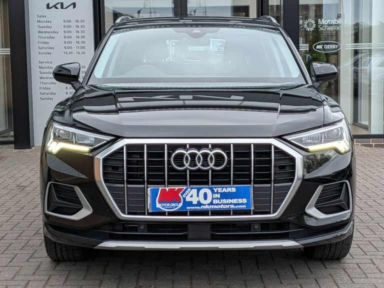 Audi Q3 35 Tfsi Sport S Tronic FM22EEN Black #3