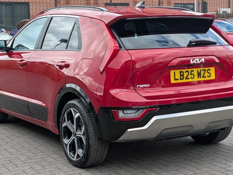 Kia Niro 1.6 Gdi 168 Phev 3 Dct LB25WZS Red #6