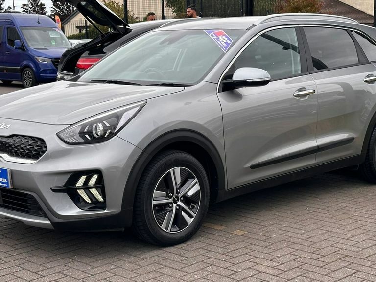 Kia Niro 1.6 Gdi Hybrid Connect Dct AV71WML Grey #4