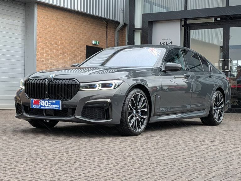 BMW 7 Series 740D Xdrive M Sport Grey #3