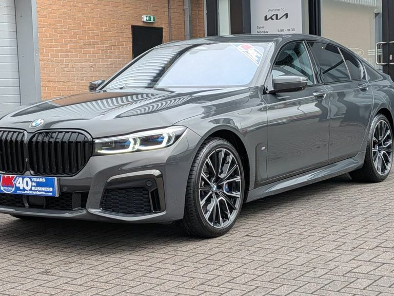 BMW 7 Series 740D Xdrive M Sport Grey #6