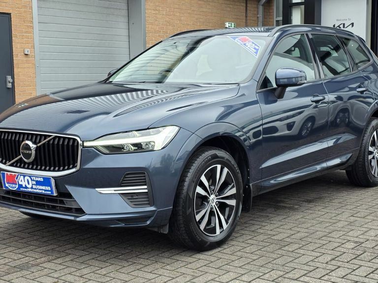 Volvo XC60 2.0 B5p Core Awd Geartronic VO72YFV Blue #4