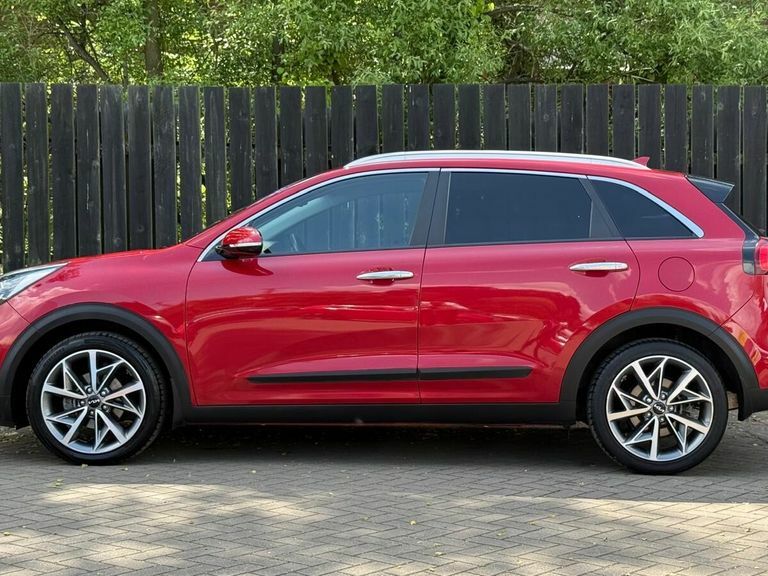 Kia Niro 1.6 Gdi Hybrid 3 Dct FN22HHZ Red #5