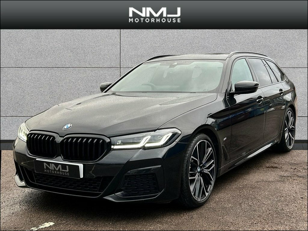 BMW 5 Series 2023 2.0 520D Mht M Sport Touring Steptronic Euro YL23KXP Black #3