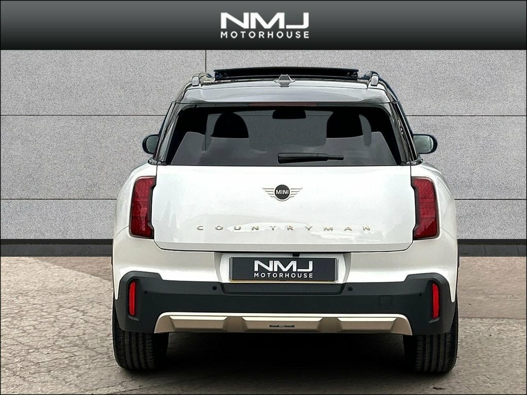 Mini Countryman 2024 1.5C Mhev Exclusive Euro 6 Ss White #3