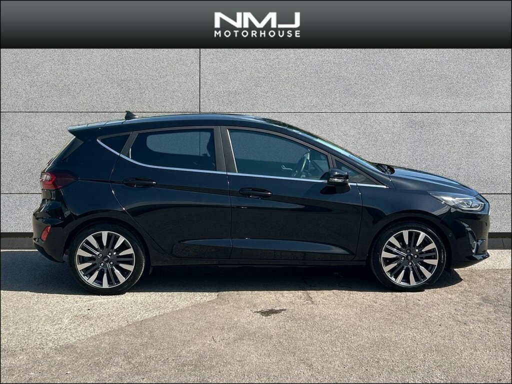 Ford Fiesta 2022 1.0T Ecoboost Mhev Titanium Vignale Dct Euro KT22KNE Black #4