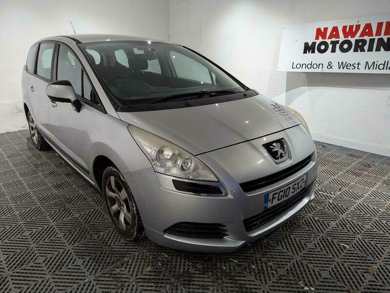 Peugeot 5008 1.6 Hdi Active Euro Silver