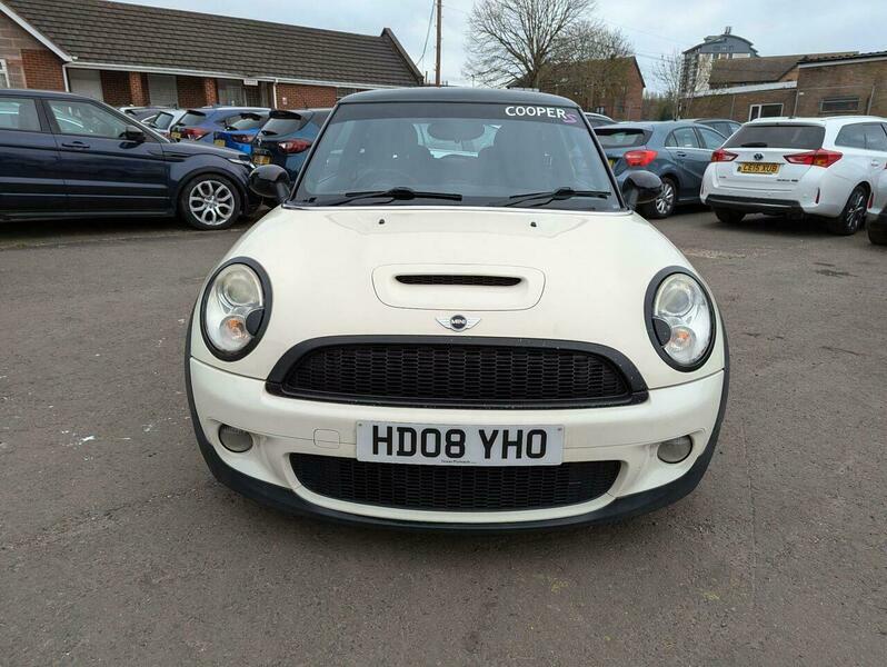 Mini Hatch 1.6 Cooper S Euro HD08YHO White #2