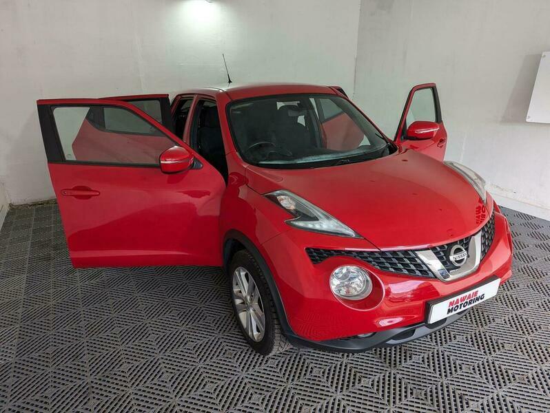 Nissan Juke 1.5 Dci 8V Acenta YH64GWA Red #5