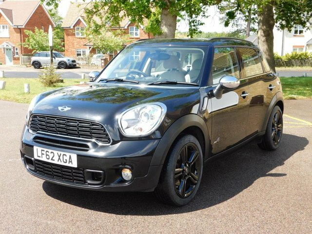 Mini Countryman 2.0 Cooper Sd All4 141 Bhp Black #2