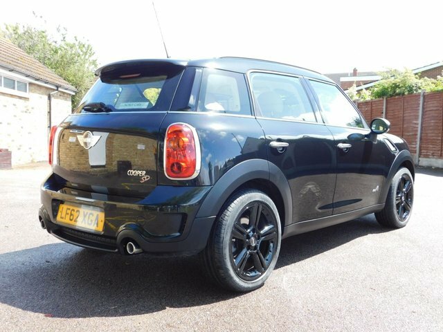 Mini Countryman 2.0 Cooper Sd All4 141 Bhp Black #6