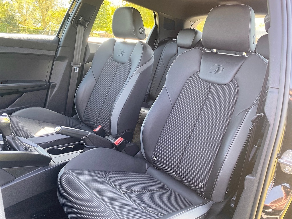 Audi A1 Tfsi S Line Competition AO71PWJ Black #3