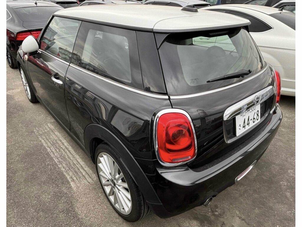 Mini Hatch Cooper Black #2