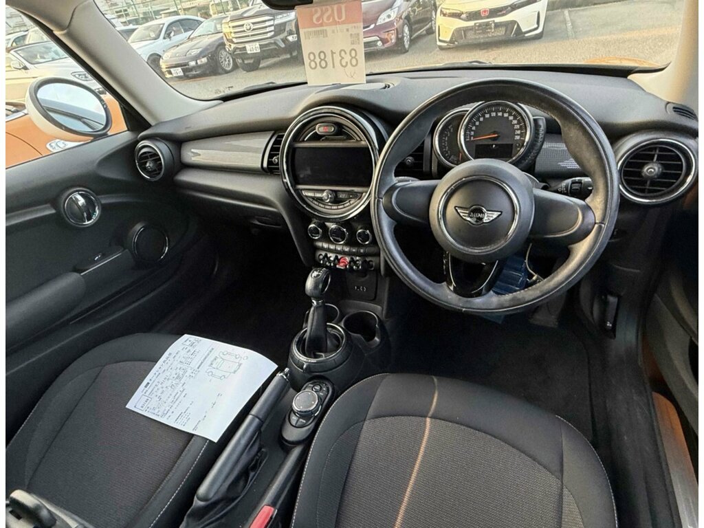 Mini Hatch Cooper  Orange #3