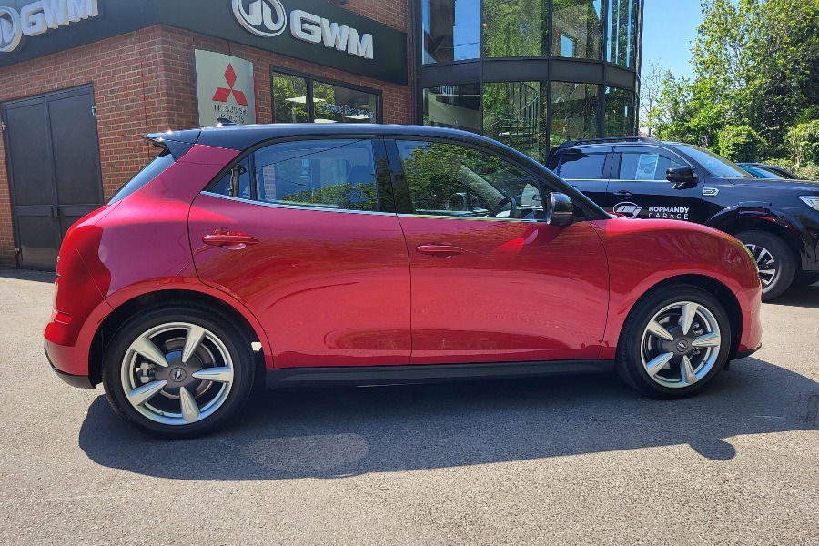 Great Wall ORA 03 Gwm Ora 03 48Kwh Pure Plus Hatchback Electr... Red #5