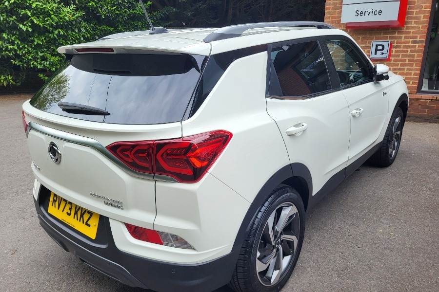 SsangYong Korando Ssangyong Korando 1.5 Ultimate Suv A... RV73KKZ White #5
