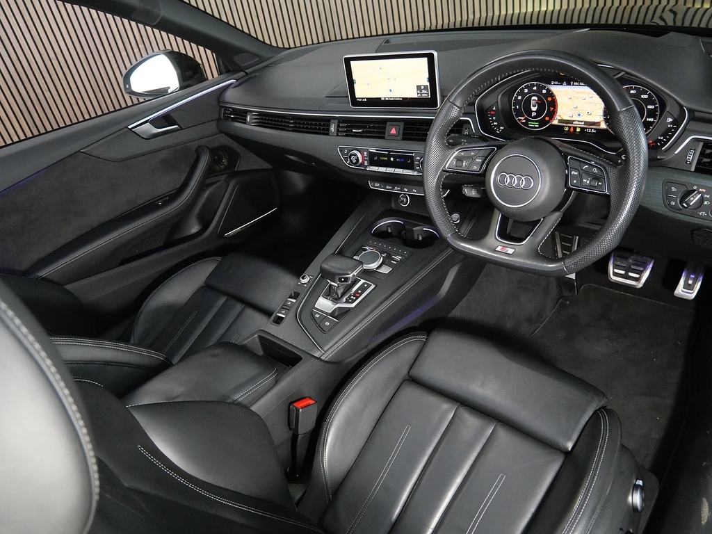 Audi A5 2.0 Tfsi 40 Vorsprung Convertible S Tro Black #3