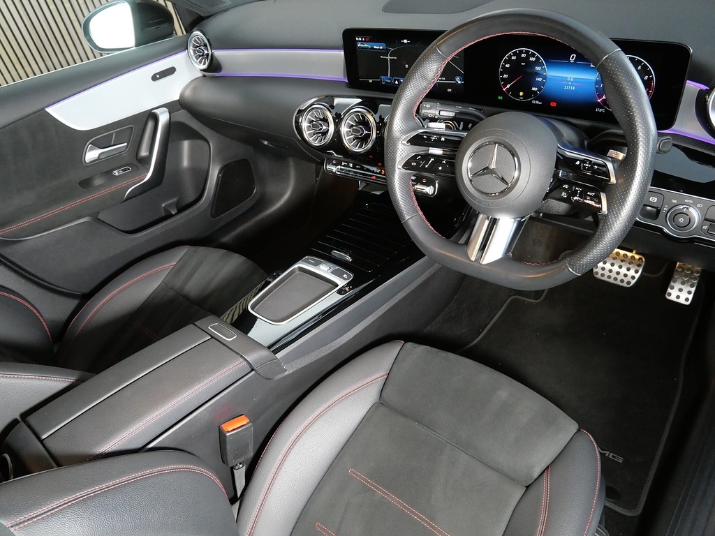 Mercedes-Benz A Class 1.3 A180h Mhev Amg Line Premium Hatchback Pe HK73BYX Black #3
