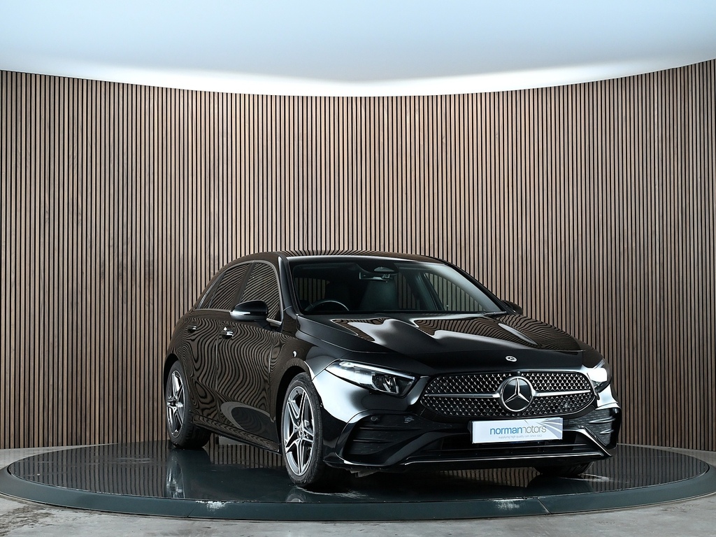 Mercedes-Benz A Class 1.3 A180h Mhev Amg Line Premium Hatchback Pe HK73BYX Black #4