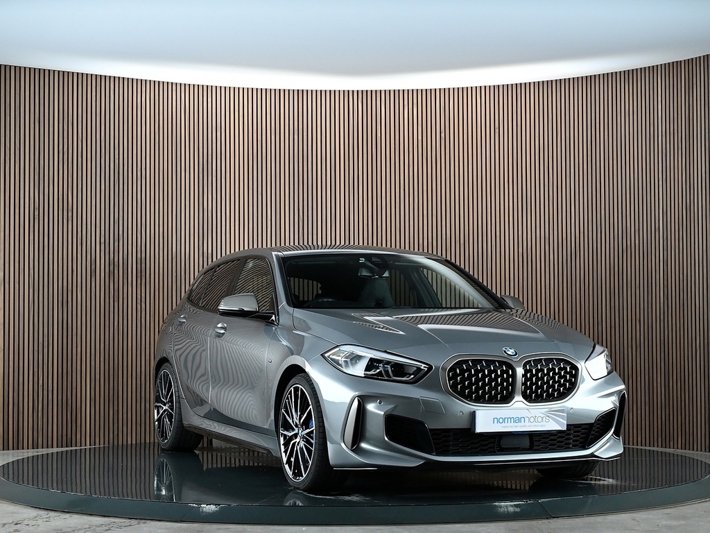 BMW 1 Series 2.0 M135i Hatchback Xdrive Euro 6 WG22KKV Grey #4