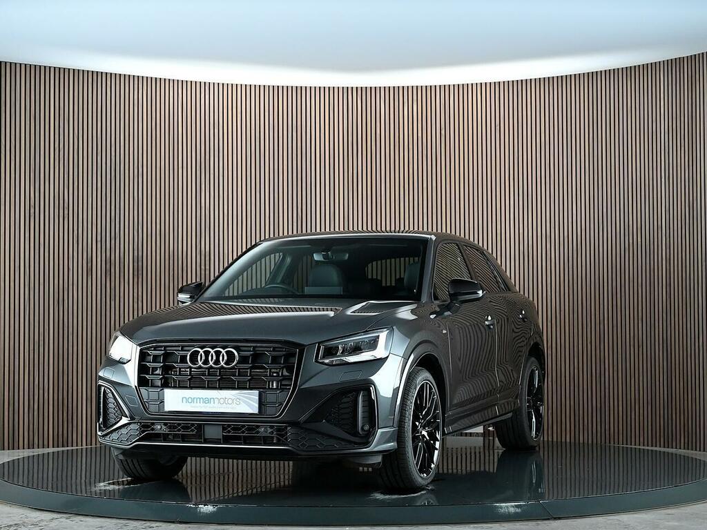 Audi Q2 1.5 Tfsi Cod 35 Black Edition Suv S Tro CJ23UXZ Grey #6