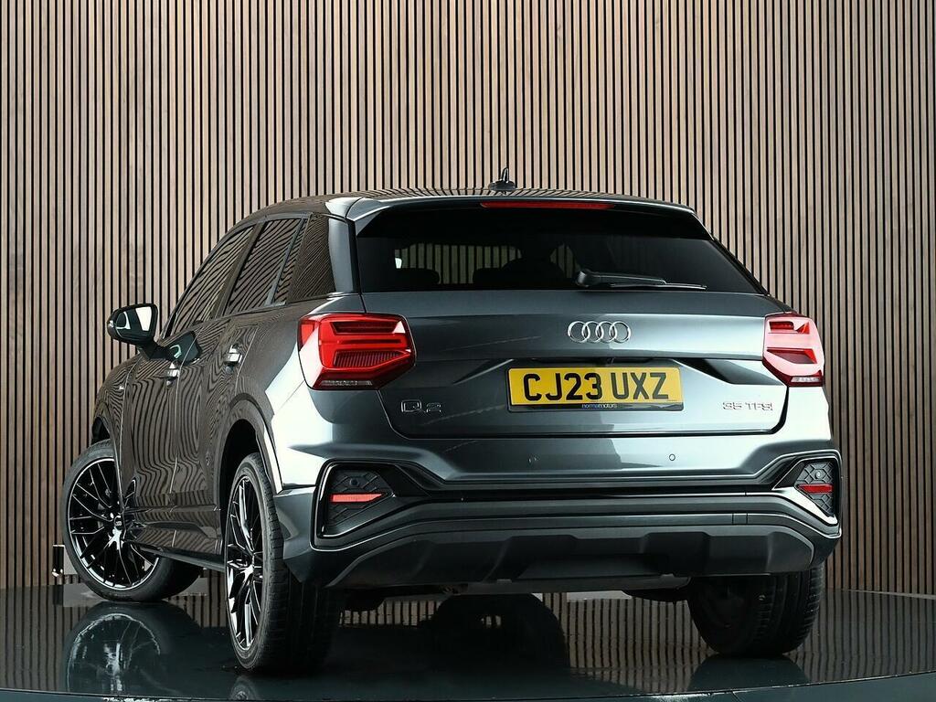 Audi Q2 1.5 Tfsi Cod 35 Black Edition Suv S Tro CJ23UXZ Grey #2