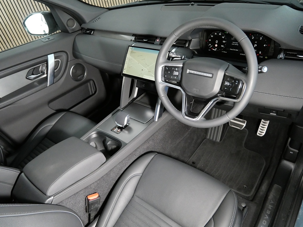 Land Rover Discovery Sport 2.0 D200 Mhev Dynamic Se Suv 4Wd E DS24BCO Silver #3