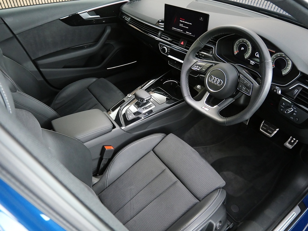 Audi A4 Avant 2.0 Tfsi 40 Black Edition Estate S Tron LP23HLW Blue #3