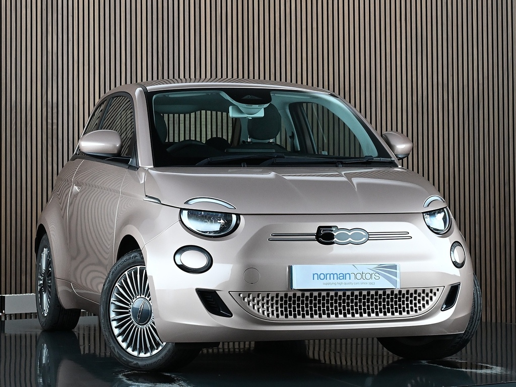 Fiat 500E 42Kwh Icon Hatchback 118 Ps Gold
