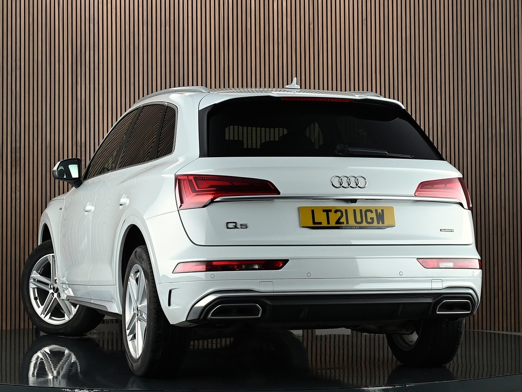 Audi Q5 2.0 Tfsi 45 S Line Suv S Tronic Quattro LT21UGW White #2
