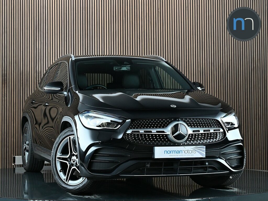Mercedes-Benz GLA Class 2.0 Gla200d Amg Line Executive Suv 8G Black