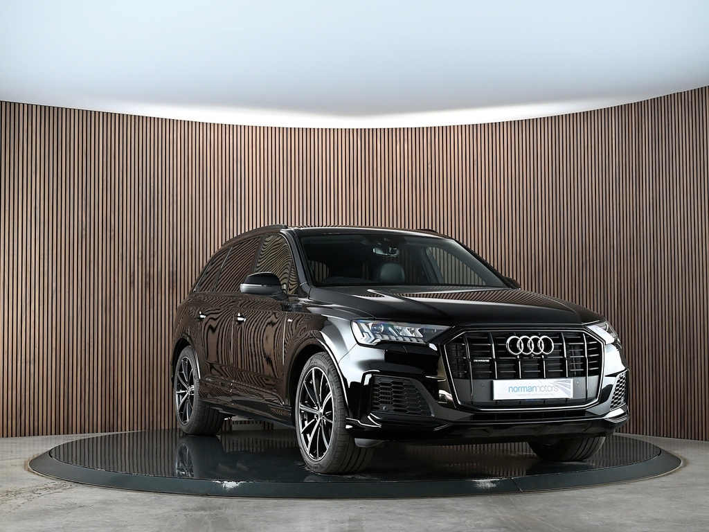 Audi Q7 3.0 Tfsi V6 55 Black Edition Suv Tiptro LO70YSY Black #4