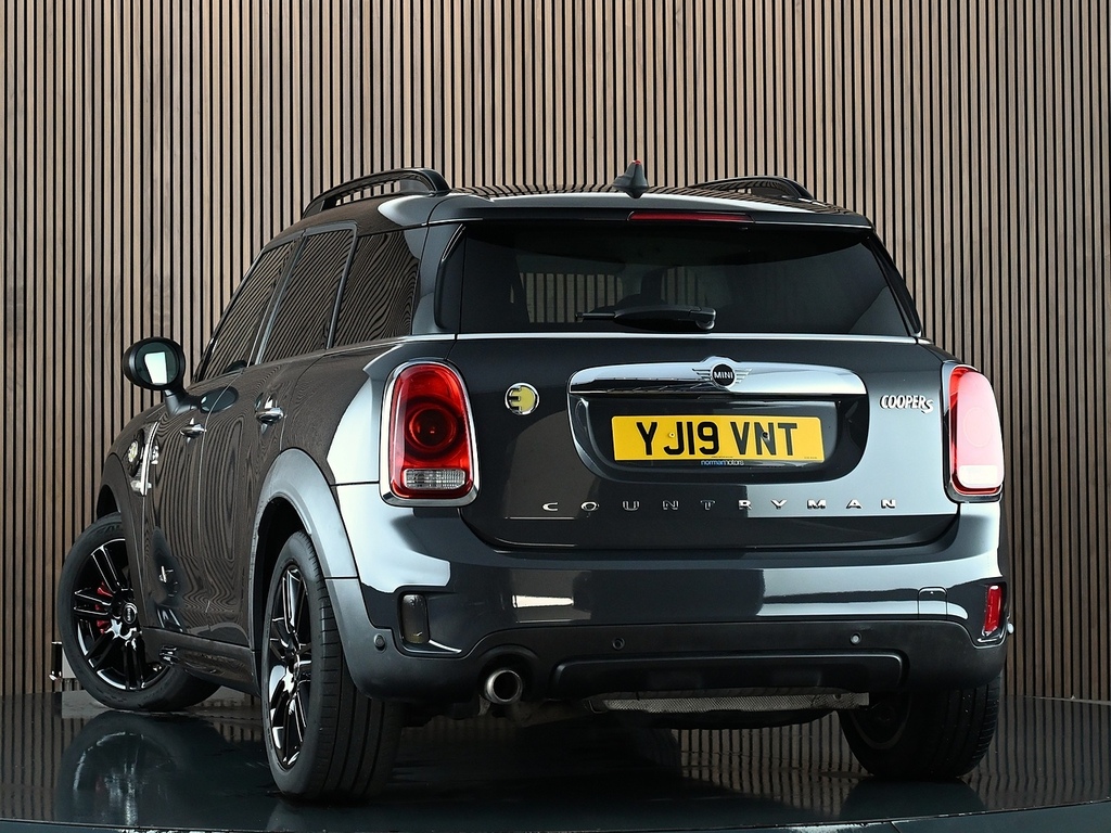 Mini Countryman 1.5 7.6Kwh Cooper Se Exclusive Suv Plug YJ19VNT Grey #2