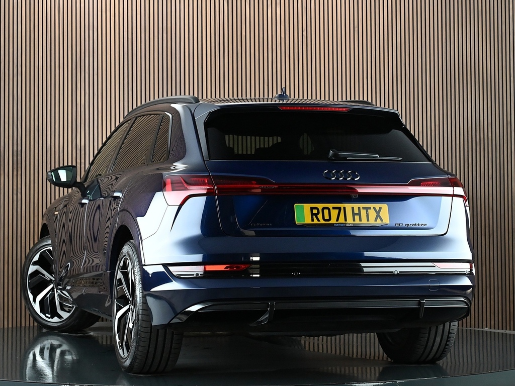 Audi E-tron 50 Black Edition Suv Quattro 71. RO71HTX Blue #2