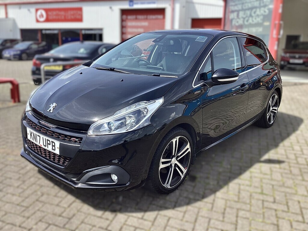 Peugeot 208 Bluehdi Gt Line Black #5